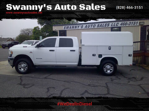 2022 Ram 3500 Tradesman 4WD photo