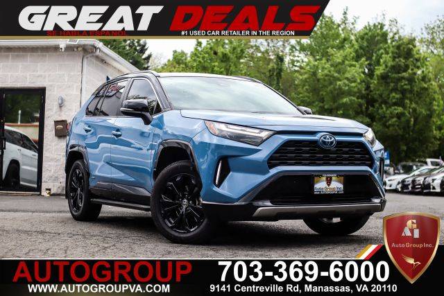 2022 Toyota RAV4 Hybrid XSE AWD photo