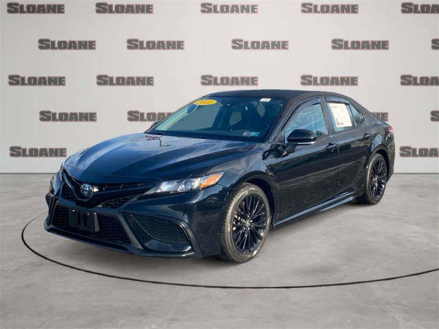 2022 Toyota Camry Hybrid Nightshade FWD photo