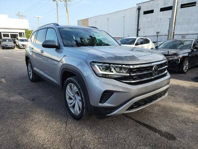 2022 Volkswagen Atlas 3.6L V6 SE w/Technology FWD photo