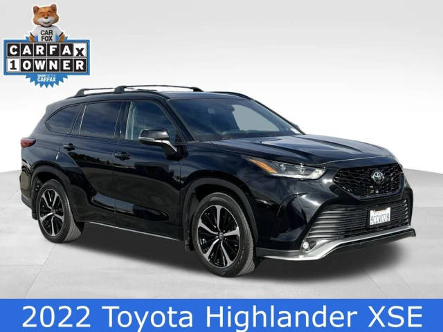 2022 Toyota Highlander XSE FWD photo