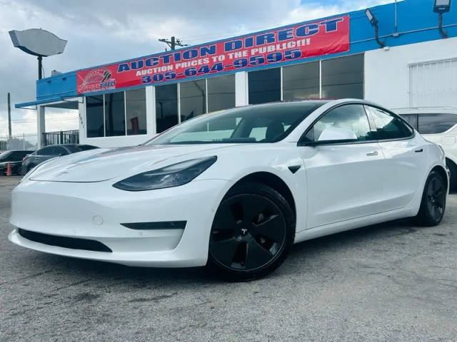 2022 Tesla Model 3  RWD photo