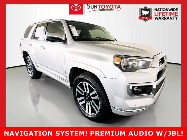 2022 Toyota 4Runner Limited 4WD photo