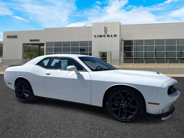 2022 Dodge Challenger GT RWD photo