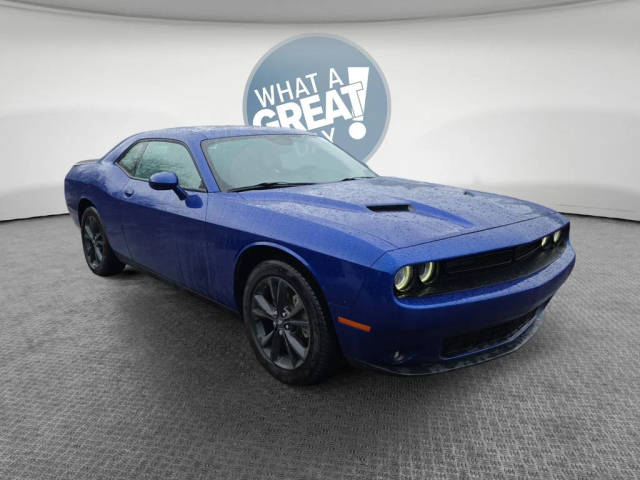 2022 Dodge Challenger SXT AWD photo