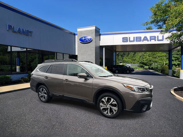 2022 Subaru Outback Limited AWD photo