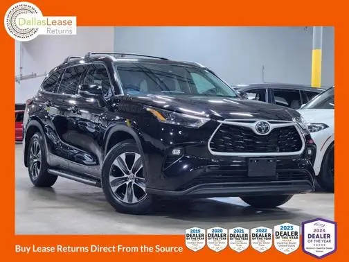 2022 Toyota Highlander XLE FWD photo