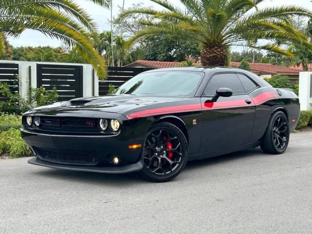 2022 Dodge Challenger R/T Scat Pack RWD photo