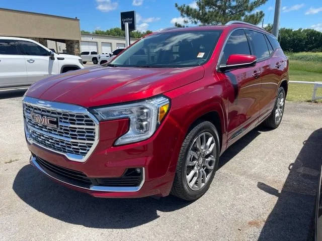 2022 GMC Terrain Denali AWD photo