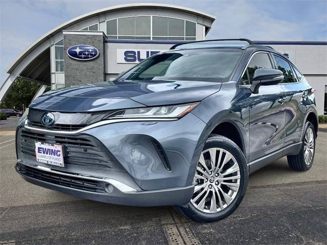 2022 Toyota Venza XLE AWD photo