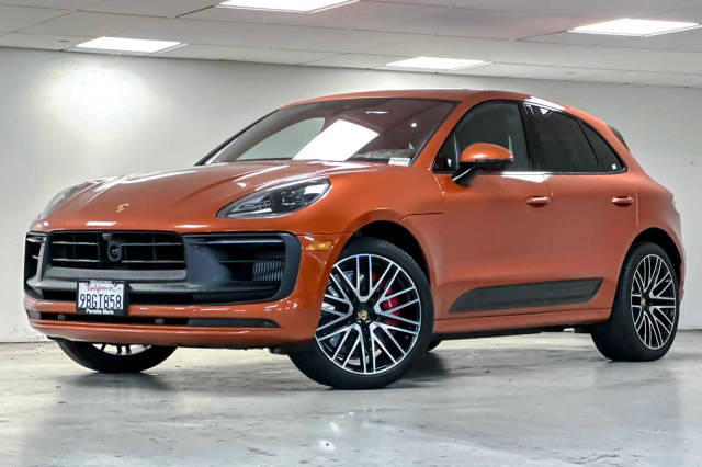 2022 Porsche Macan GTS AWD photo