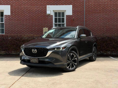 2022 Mazda CX-5 2.5 S Premium Package AWD photo