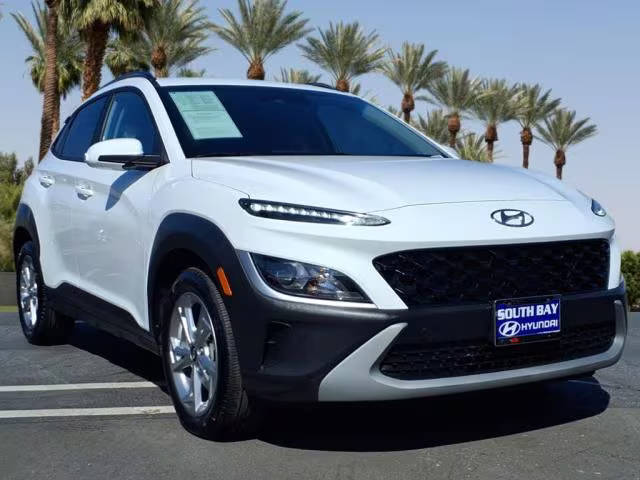 2022 Hyundai Kona SEL AWD photo