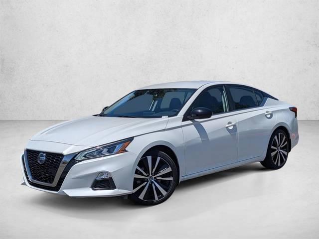 2022 Nissan Altima 2.5 SR FWD photo