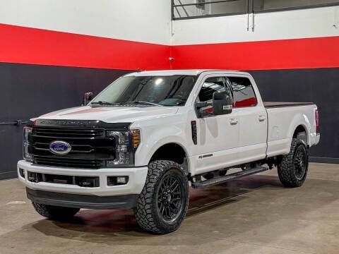 2019 Ford  LARIAT 4WD photo