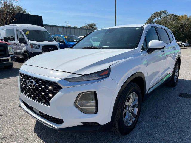 2020 Hyundai Santa Fe SE FWD photo