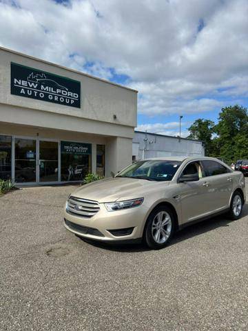 2017 Ford Taurus SE FWD photo