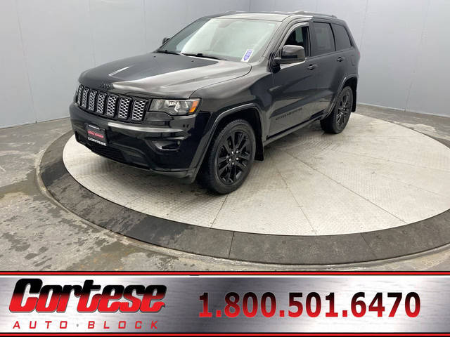 2018 Jeep Grand Cherokee Altitude 4WD photo