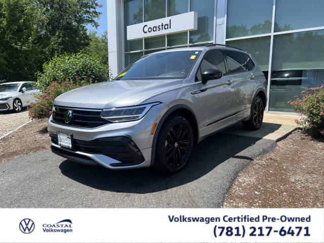 2022 Volkswagen Tiguan SE R-Line Black AWD photo