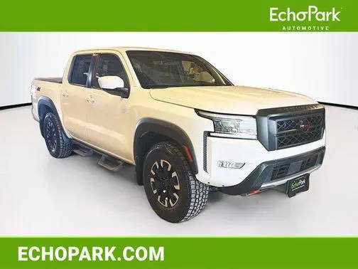 2022 Nissan Frontier PRO-4X 4WD photo