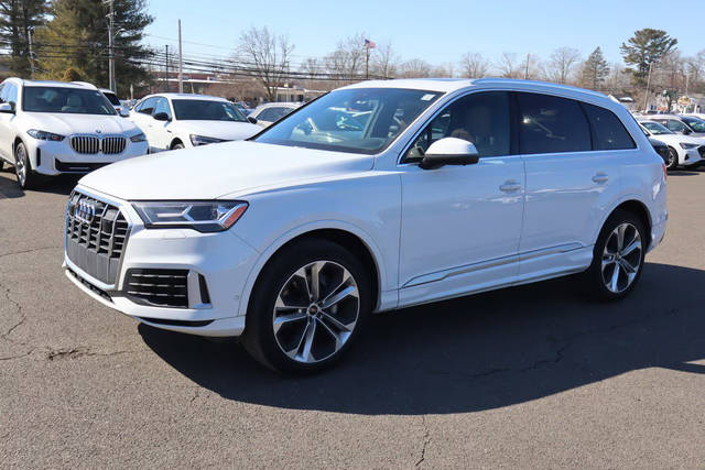 2022 Audi Q7 Premium Plus AWD photo