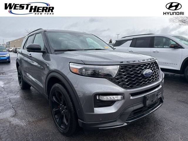 2022 Ford Explorer ST 4WD photo