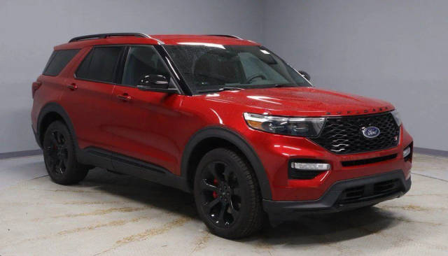 2022 Ford Explorer ST 4WD photo