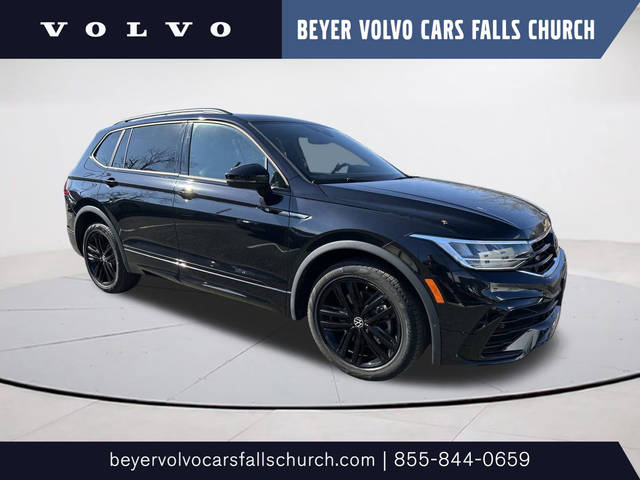 2022 Volkswagen Tiguan SE R-Line Black FWD photo