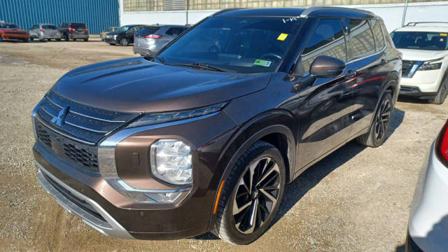 2022 Mitsubishi Outlander SEL 4WD photo