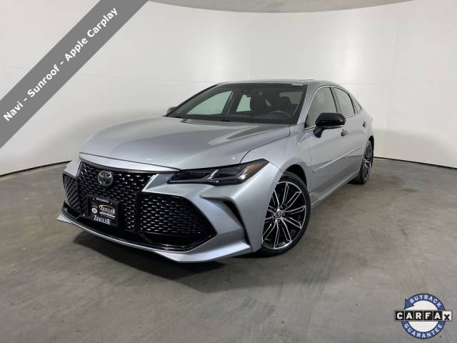 2022 Toyota Avalon Touring FWD photo