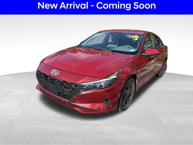 2022 Hyundai Elantra SEL FWD photo