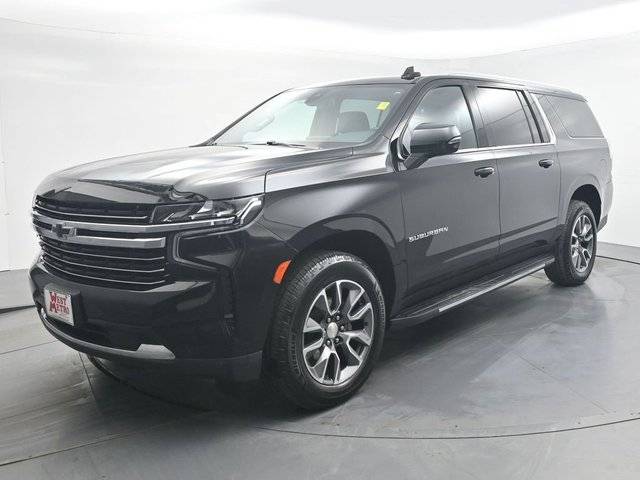2022 Chevrolet Suburban LT 4WD photo