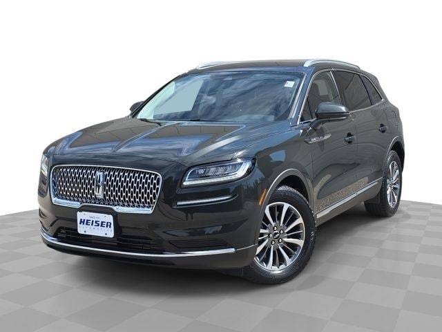 2022 Lincoln Nautilus Standard AWD photo