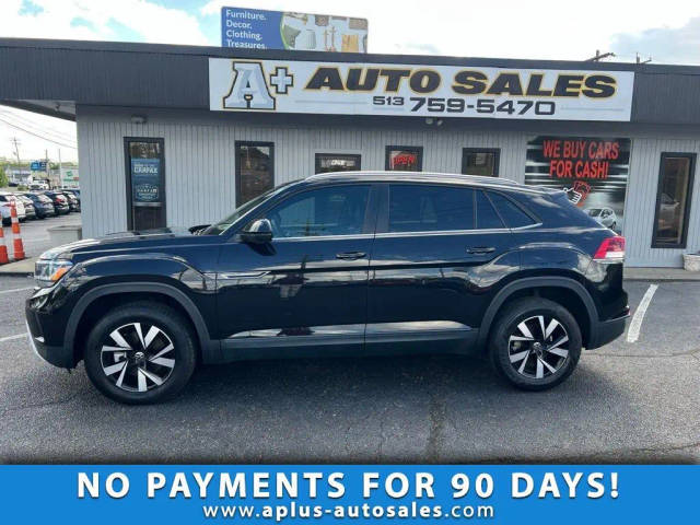 2022 Volkswagen Atlas Cross Sport 2.0T SE FWD photo