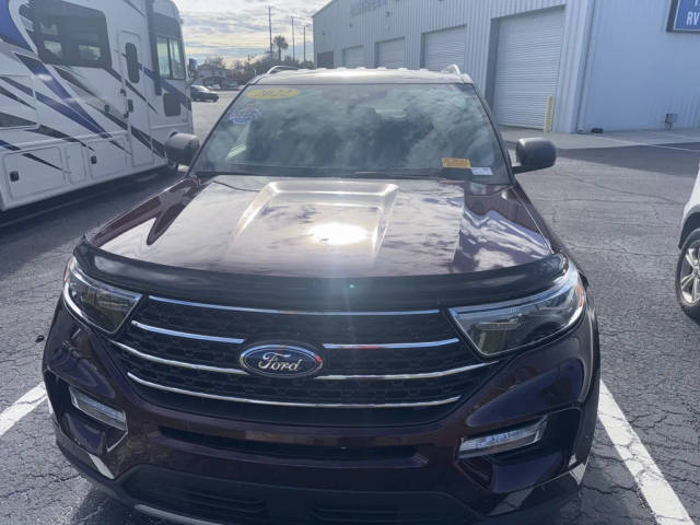 2022 Ford Explorer XLT 4WD photo