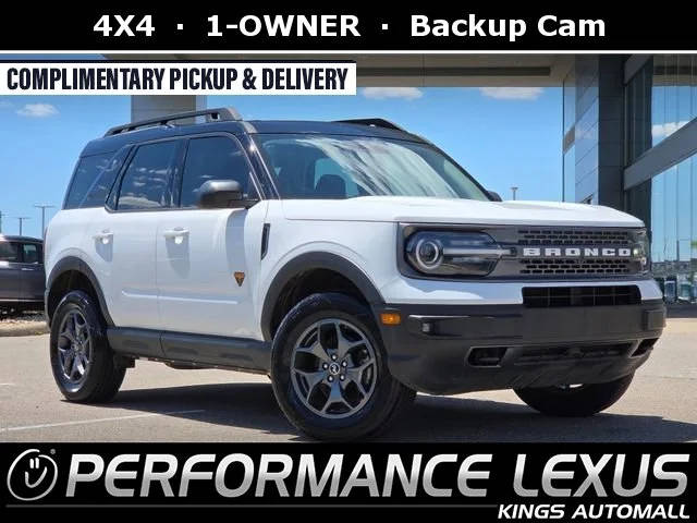 2022 Ford Bronco Sport Badlands 4WD photo
