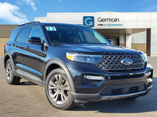 2022 Ford Explorer XLT 4WD photo