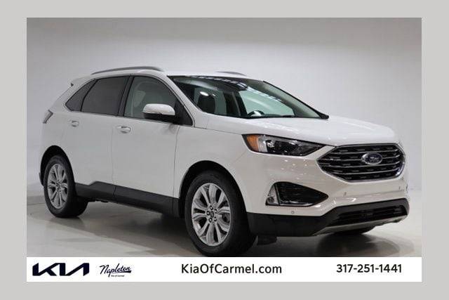 2022 Ford Edge Titanium AWD photo