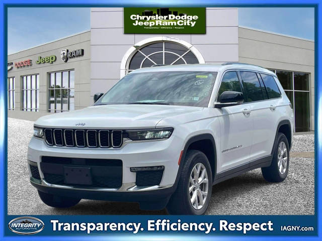 2022 Jeep Grand Cherokee L Limited 4WD photo