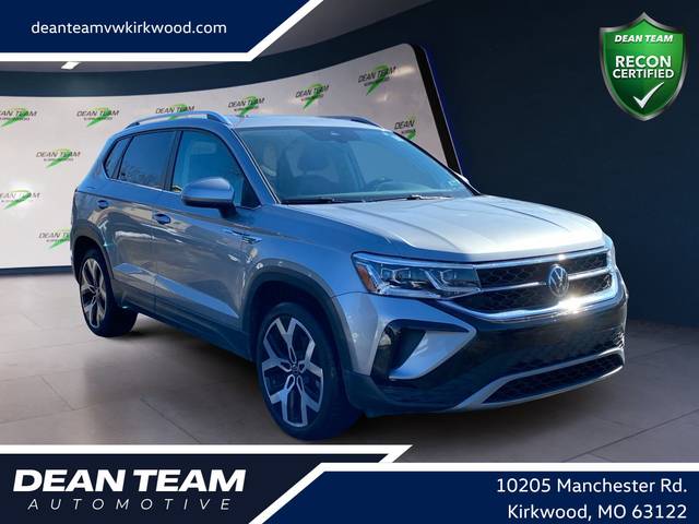 2022 Volkswagen Taos SEL AWD photo