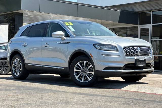 2022 Lincoln Nautilus Reserve FWD photo