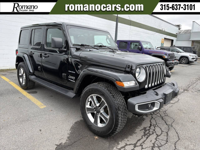 2022 Jeep Wrangler Unlimited Unlimited Sahara 4WD photo