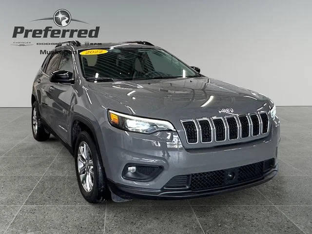 2022 Jeep Cherokee Latitude Lux FWD photo