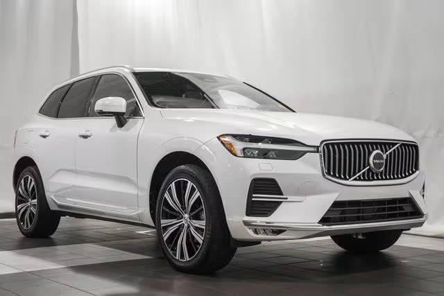 2022 Volvo XC60 Inscription AWD photo