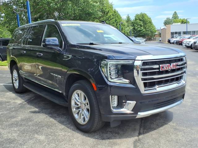 2022 GMC Yukon XL SLT 4WD photo