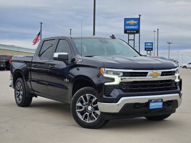 2022 Chevrolet Silverado 1500 LT 4WD photo