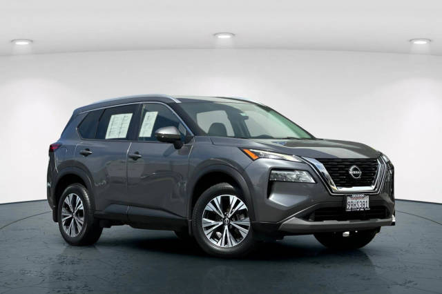 2022 Nissan Rogue SV FWD photo