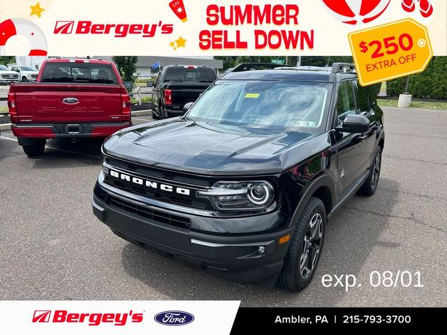2022 Ford Bronco Sport Outer Banks 4WD photo