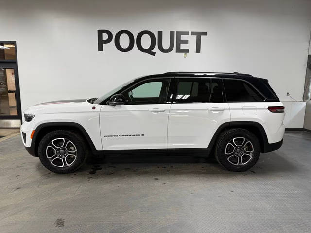 2022 Jeep Grand Cherokee Trailhawk 4WD photo