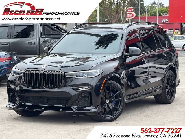2022 BMW X7 M50i AWD photo